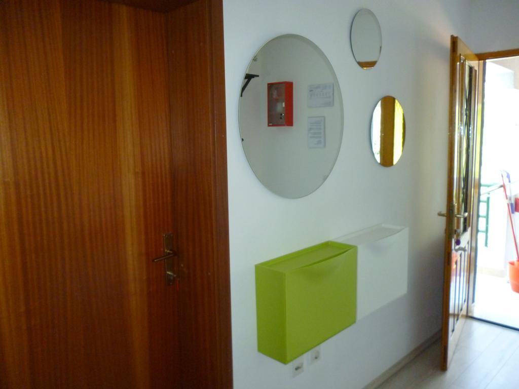Apartment Duje Makarska Bagian luar foto