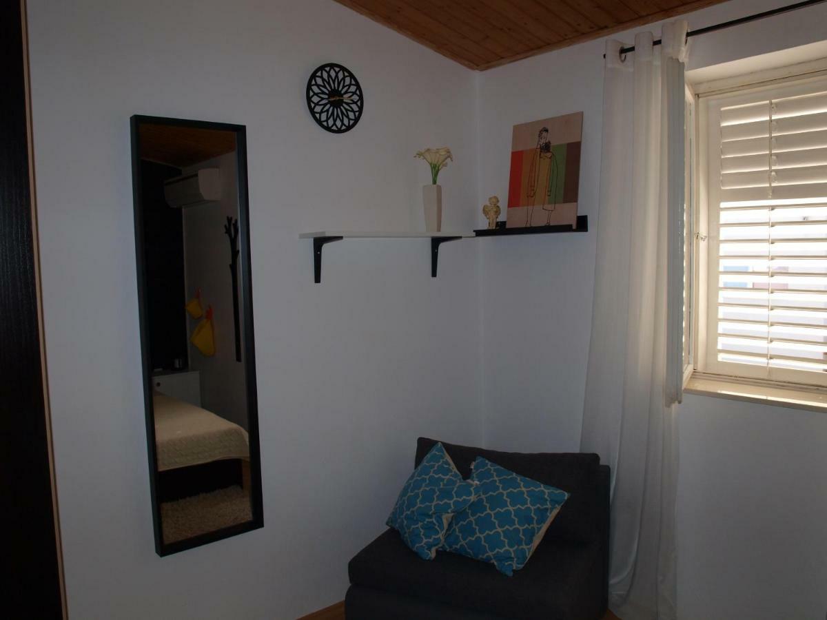 Apartment Duje Makarska Bagian luar foto