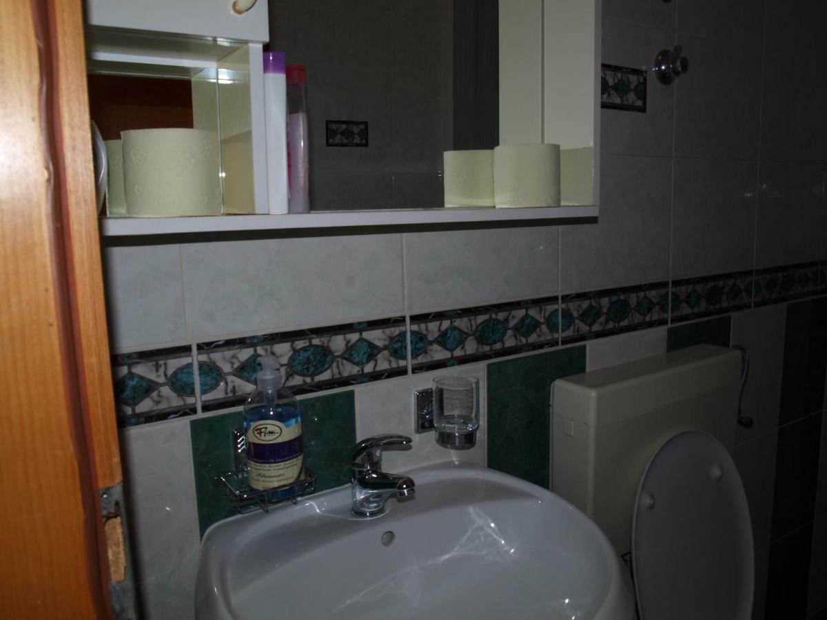 Apartment Duje Makarska Bagian luar foto