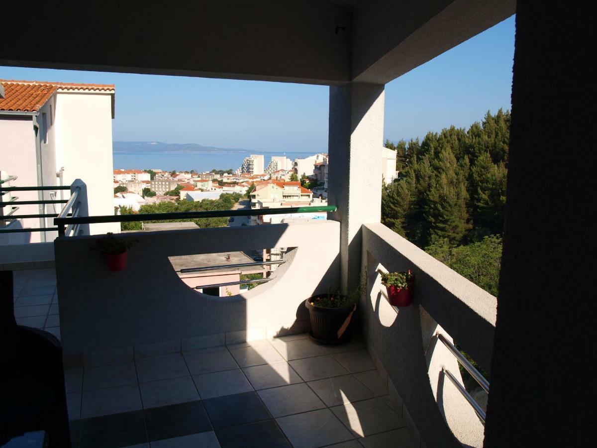 Apartment Duje Makarska Bagian luar foto